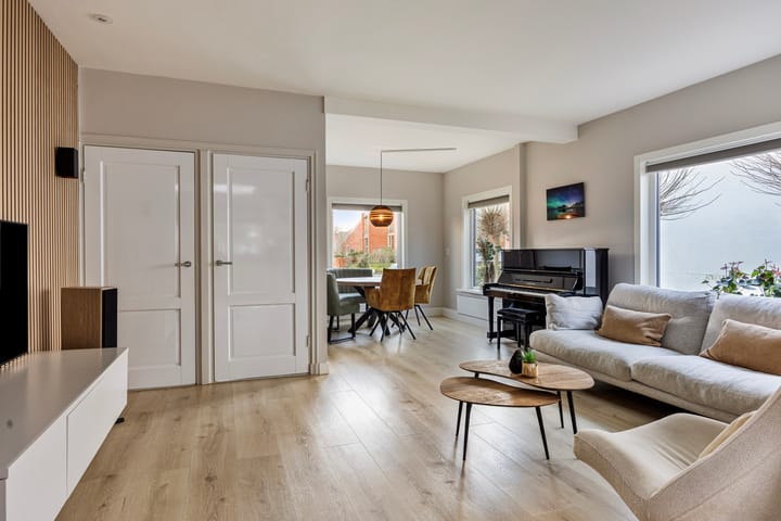 Foto 6 van Aluminiumweg 72