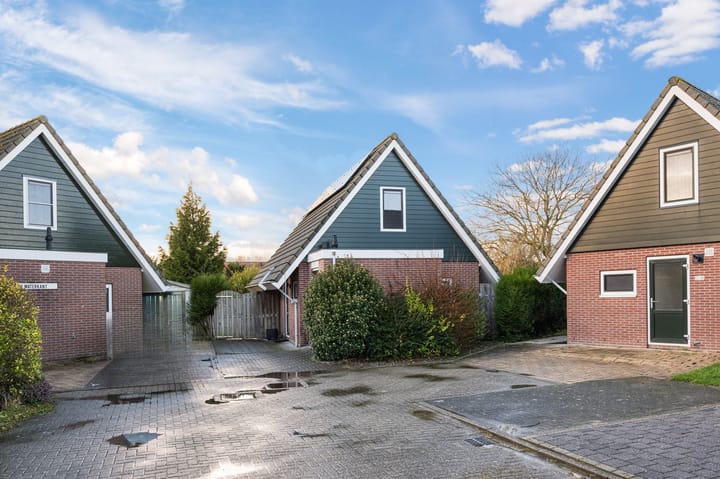 Photo 1 of Oosteinde 12-15