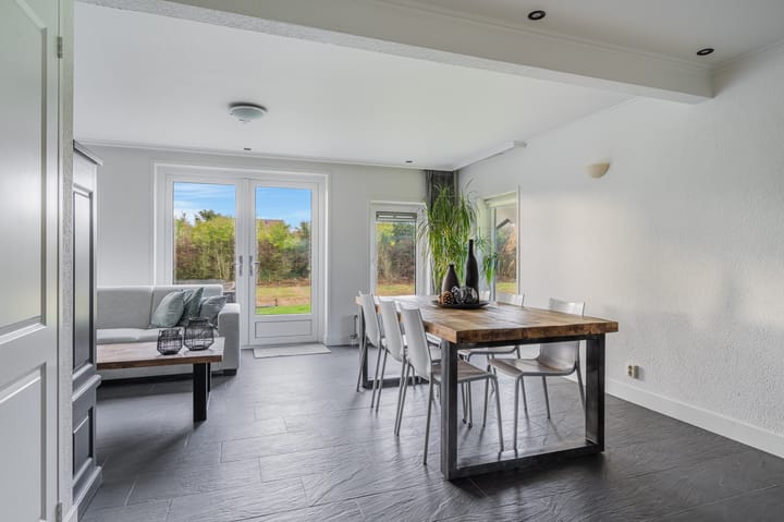 Photo 3 of Oosteinde 12-15