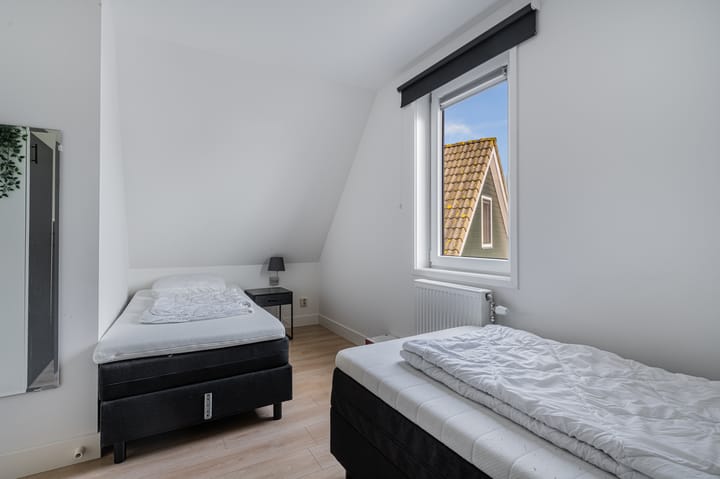 Photo 23 of Oosteinde 12-15