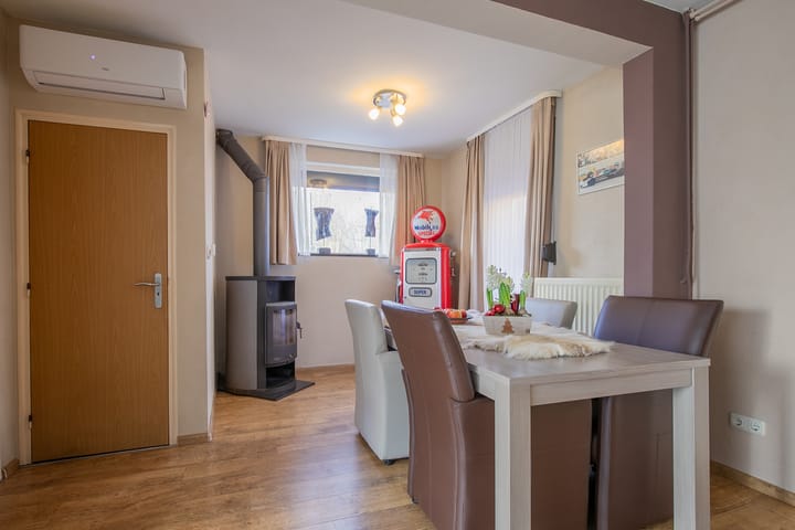 Foto 7 van Röntgenstraat 24