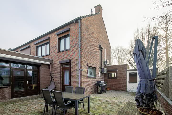 Foto 24 van Röntgenstraat 24