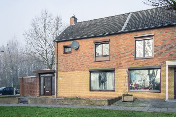 Foto 25 van Röntgenstraat 24