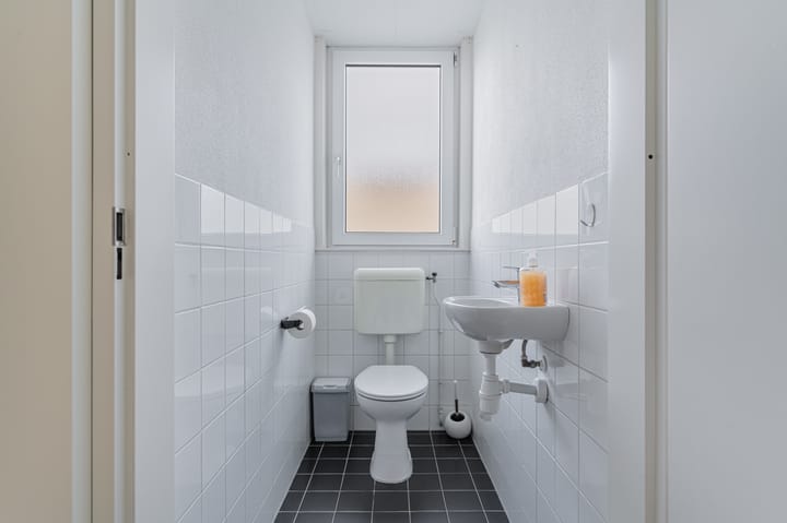 Photo 18 of Oosteinde 12-22