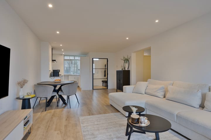 Foto 10 van Venusstraat 274