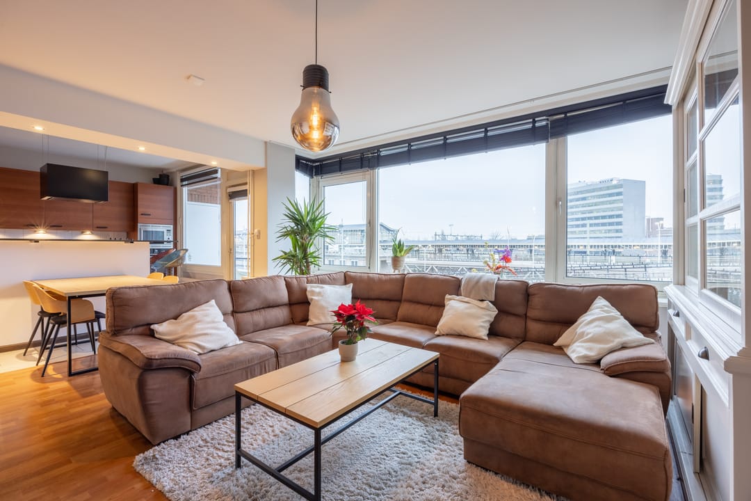 Foto 7 van Stationsplein 21