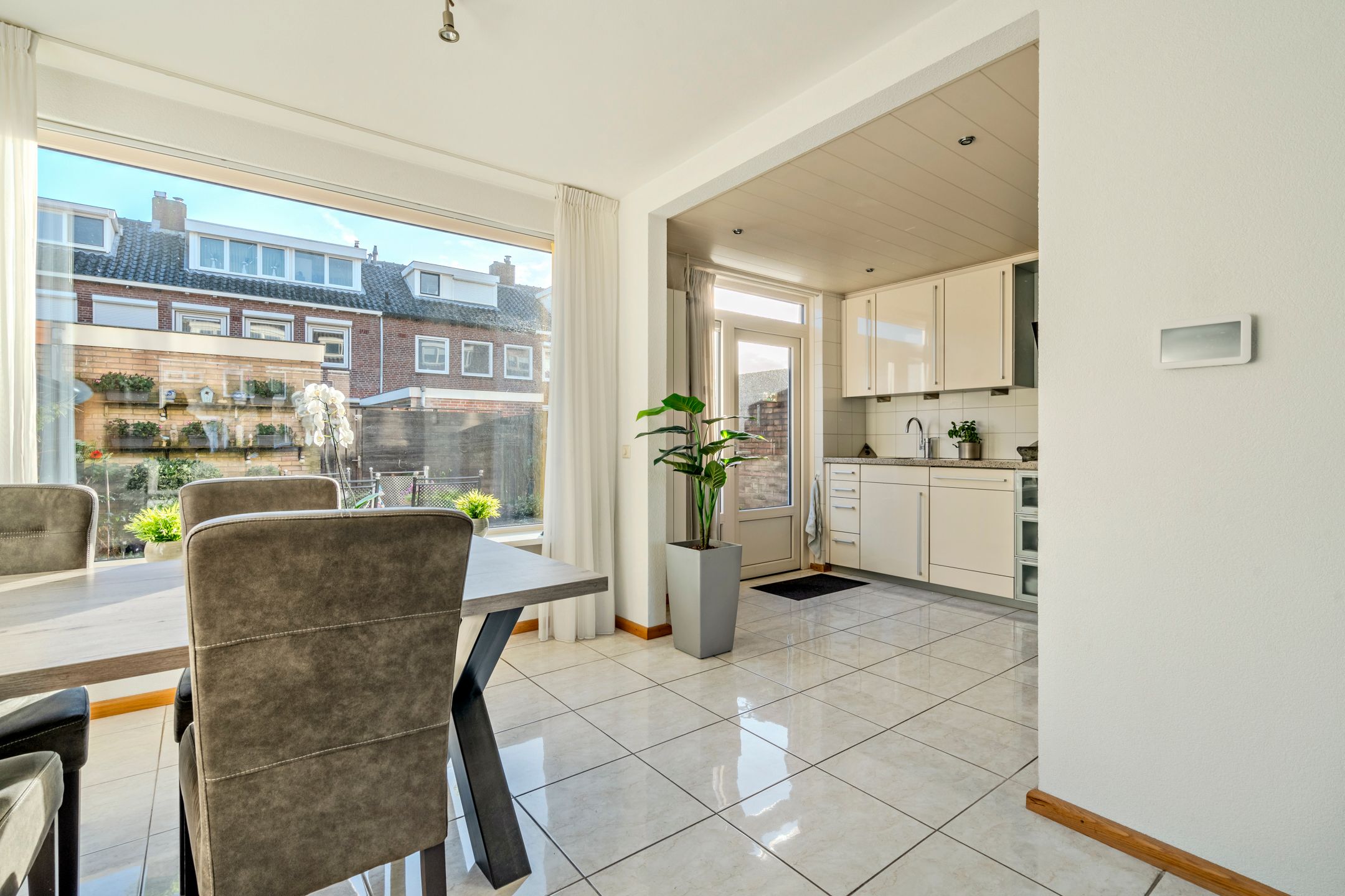 Foto 12 van Pieter Breughellaan 25