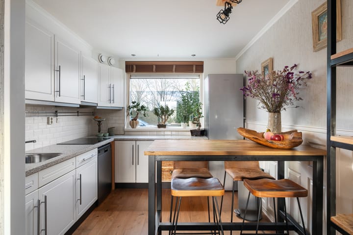 Photo 18 of Zestienhovensekade 376