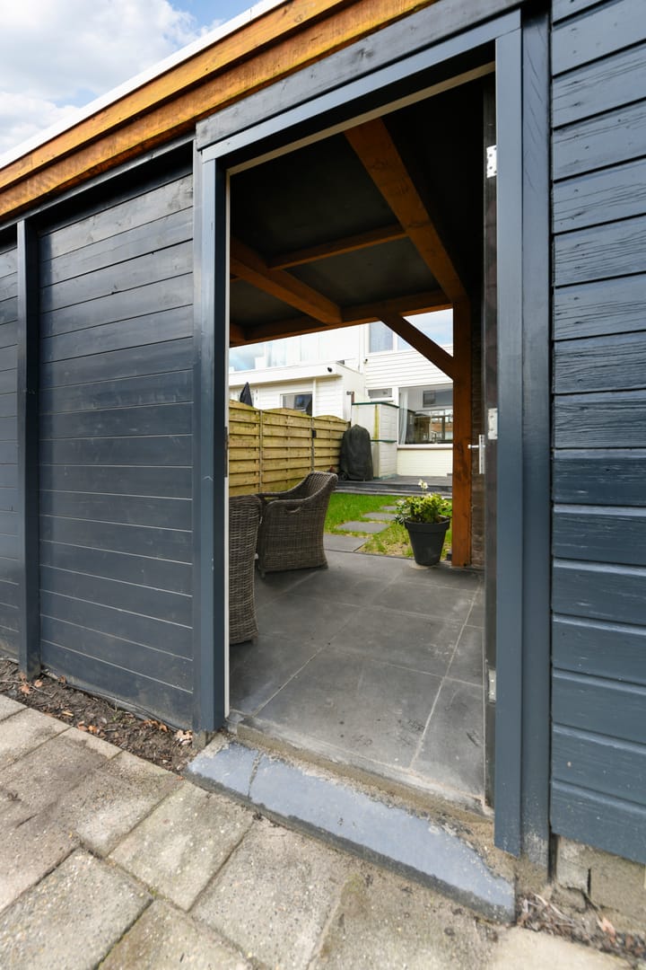 Foto 12 van Cornelis Roosstraat 15