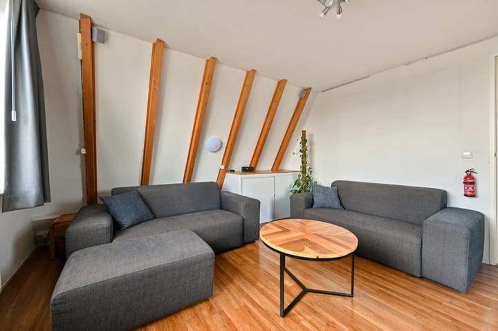 Foto 25 van Cornelis Roosstraat 15