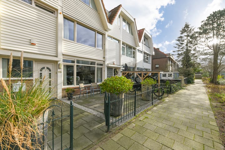 Foto 29 van Cornelis Roosstraat 15