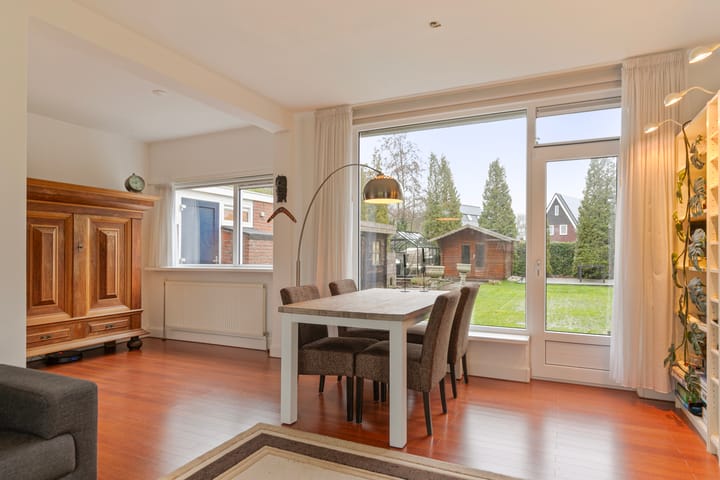 Foto 26 van Prins Bernhardlaan 66