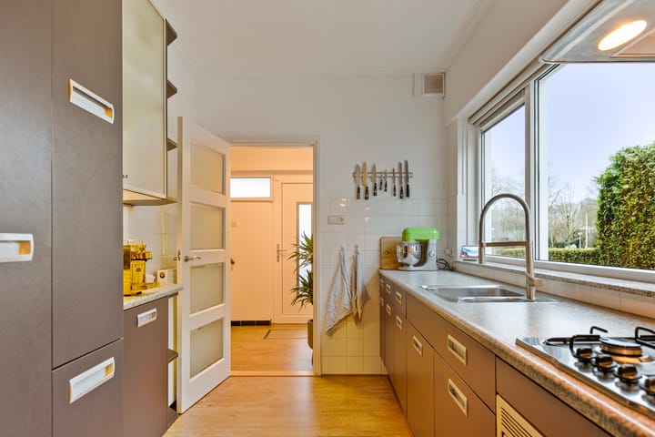 Foto 34 van Prins Bernhardlaan 66