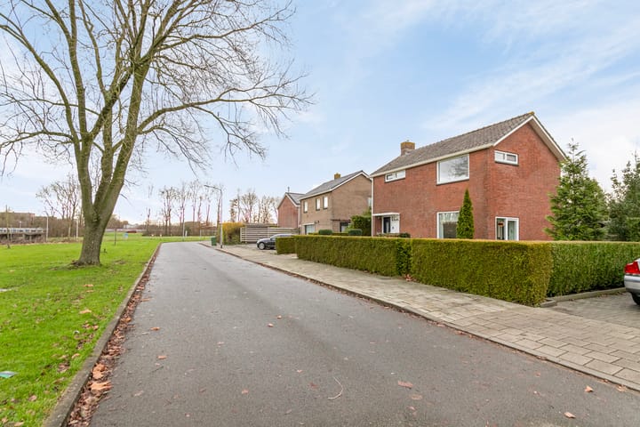 Foto 12 van Prins Bernhardlaan 66