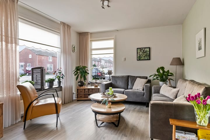 Foto 28 van Bansumerweg 35