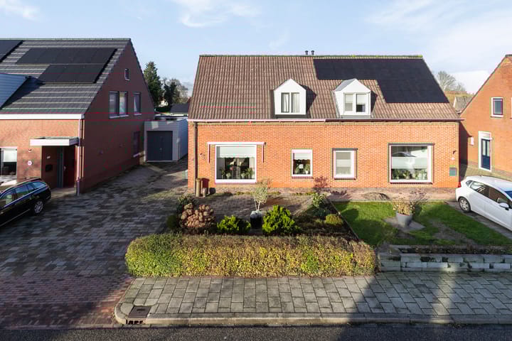 Foto 11 van Bansumerweg 35