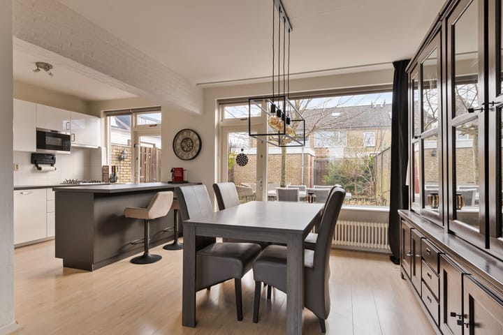 Foto 6 van Van Houtenstraat 26