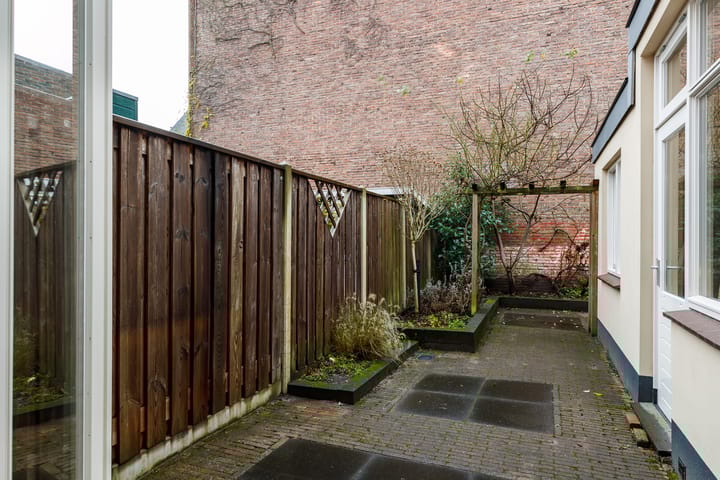 Foto 25 van Rembrandtkade 24