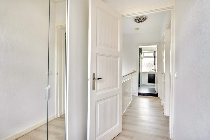 Foto 26 van Kennemerstraatweg 185