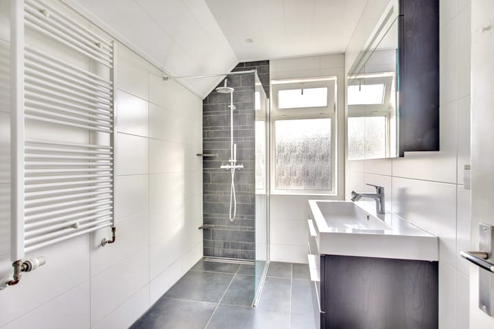 Foto 27 van Kennemerstraatweg 185