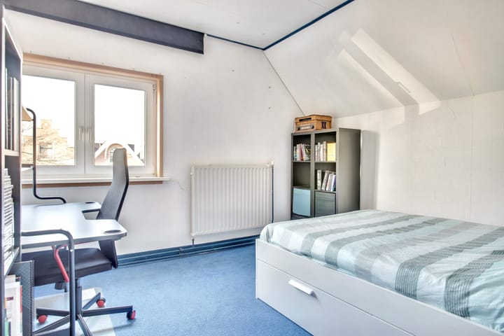 Foto 34 van Kennemerstraatweg 185