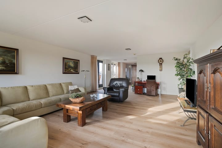 Foto 2 van Sint Janplein 51