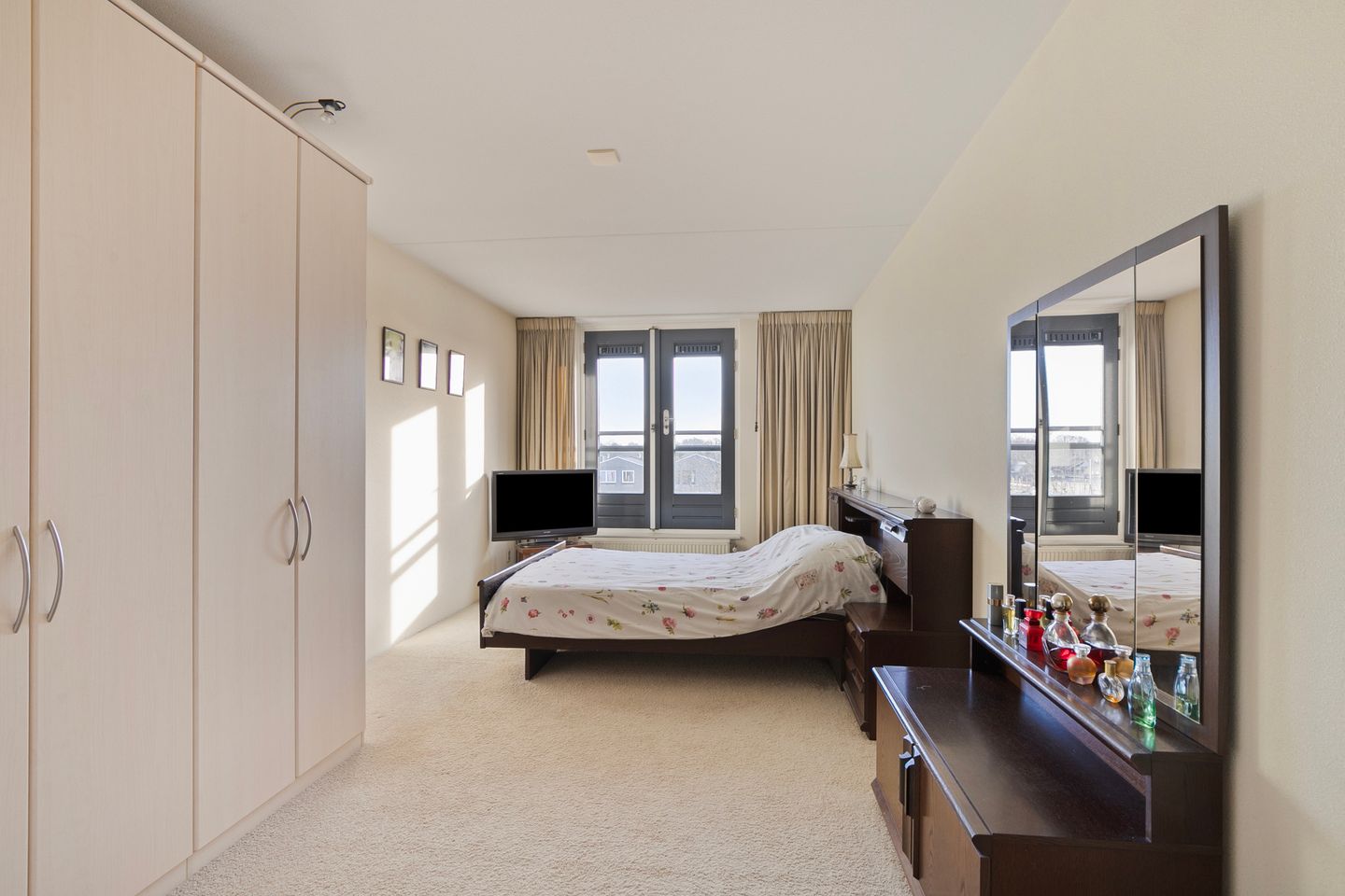 Foto 19 van Sint Janplein 51