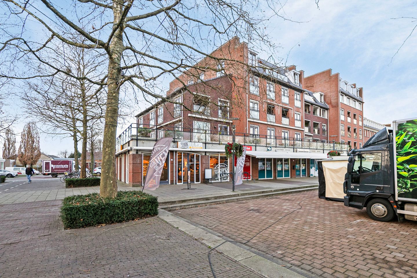 Foto 25 van Sint Janplein 51