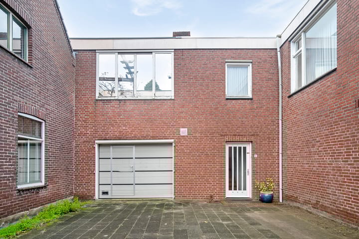 Foto 9 van Meterikseweg 66