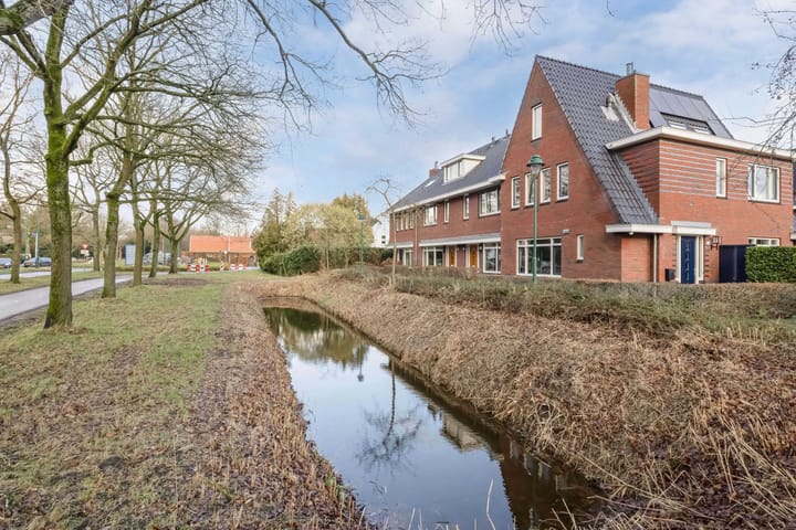 Foto 1 van Vierkante Bosje 65