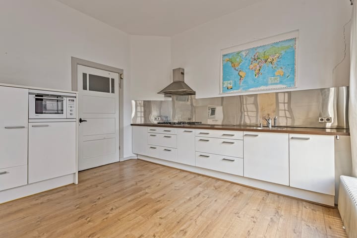 Foto 10 van Staringstraat 27