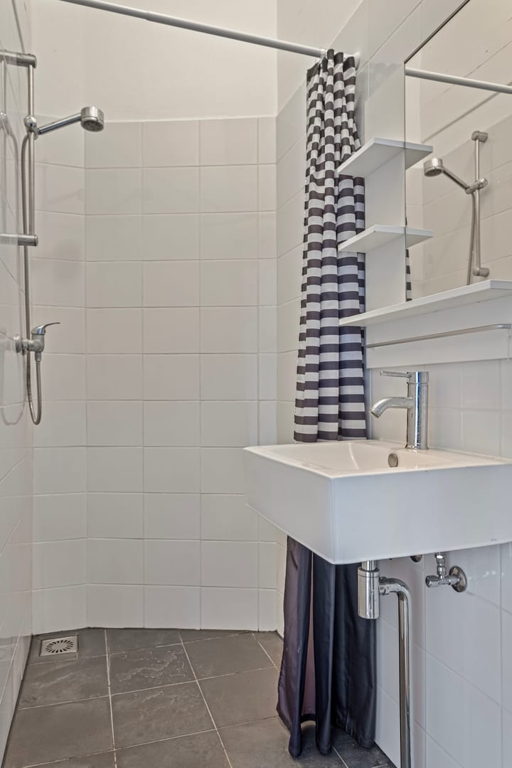 Foto 15 van Staringstraat 27