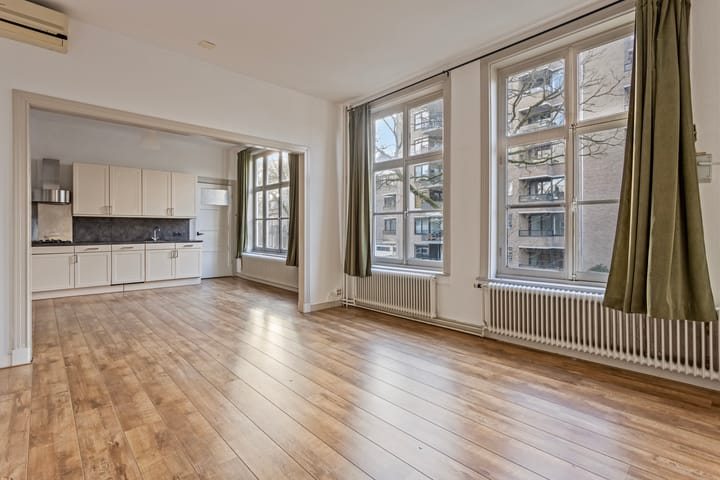 Foto 24 van Staringstraat 27