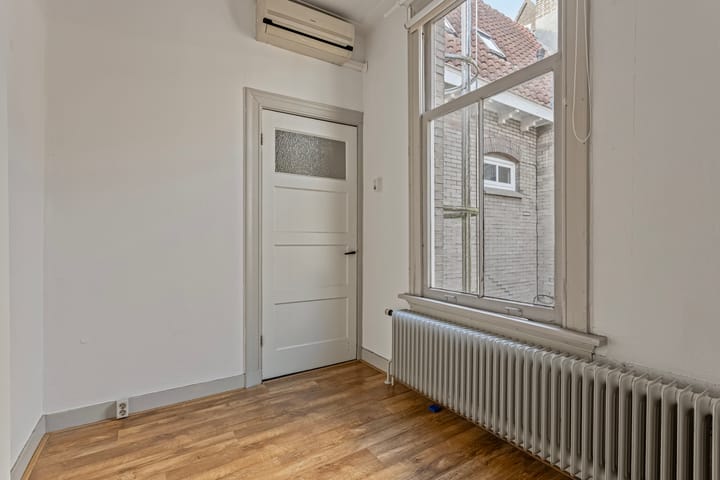 Foto 31 van Staringstraat 27