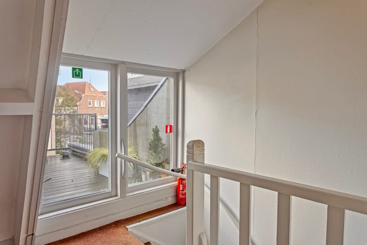 Foto 32 van Staringstraat 27