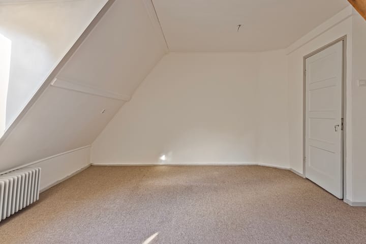 Foto 38 van Staringstraat 27