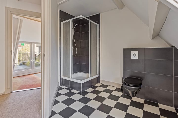 Foto 40 van Staringstraat 27