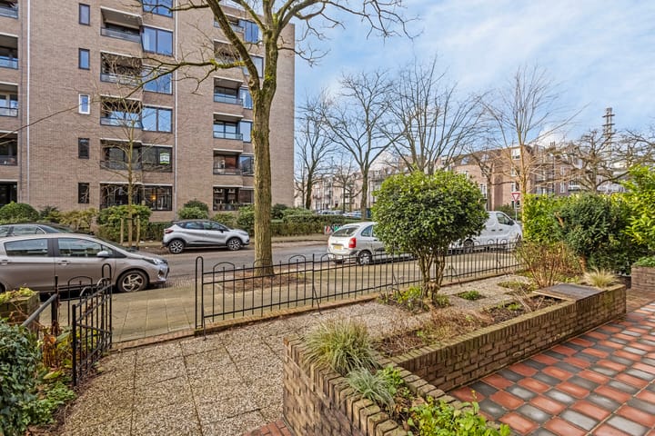 Foto 42 van Staringstraat 27