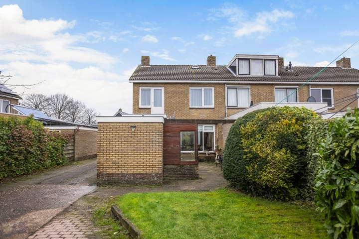 Foto 2 van Ljurkstrjitte 2