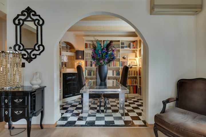 Photo 8 of Sint Annastraat 4-A