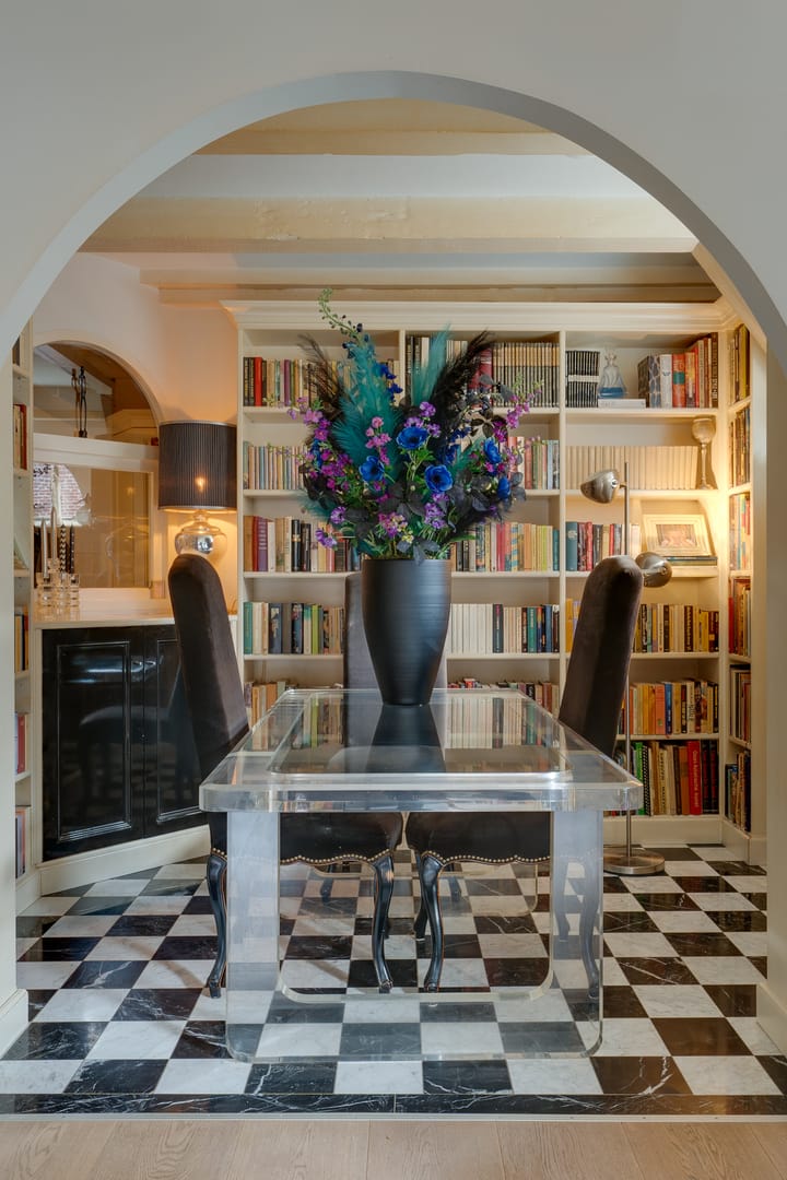 Photo 9 of Sint Annastraat 4-A