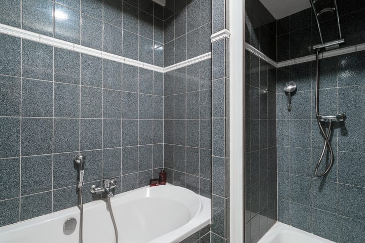 Photo 21 of Sint Annastraat 4-A