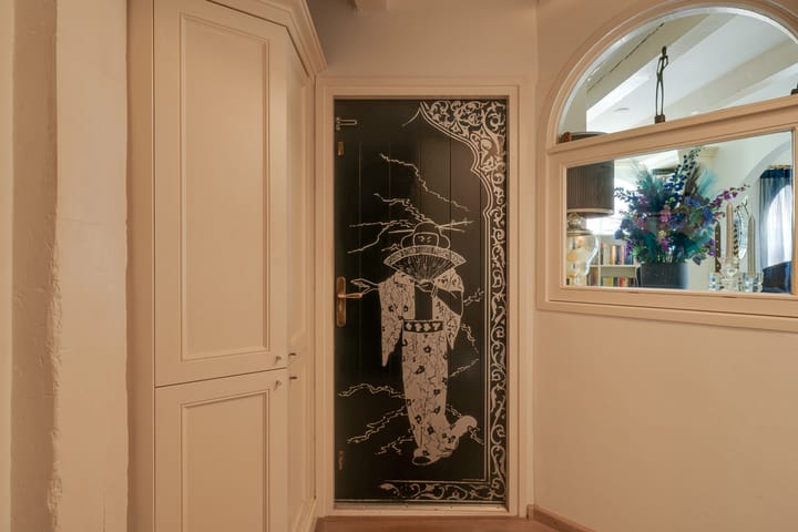 Photo 23 of Sint Annastraat 4-A