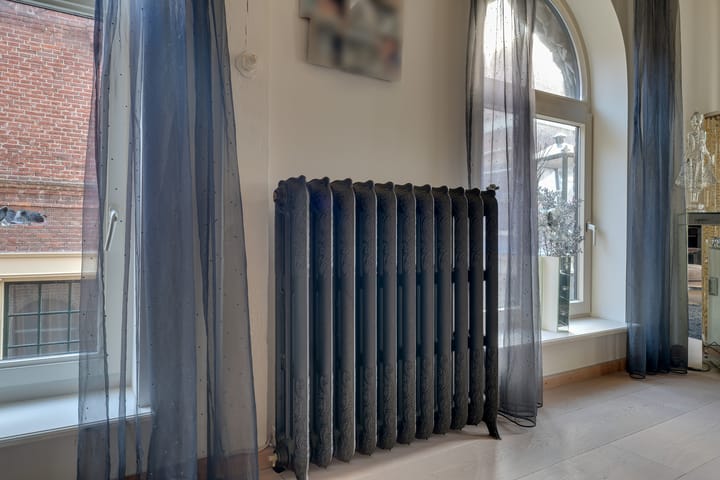 Photo 25 of Sint Annastraat 4-A