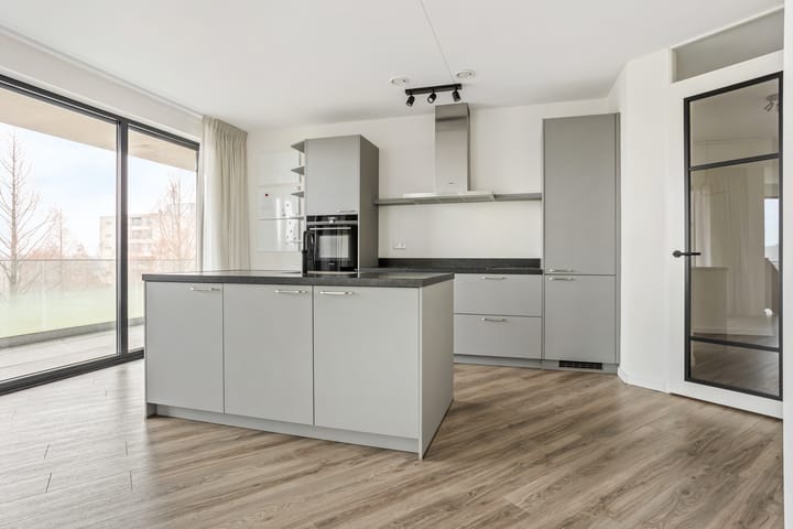 Foto 9 van Nathaliegang 73-L