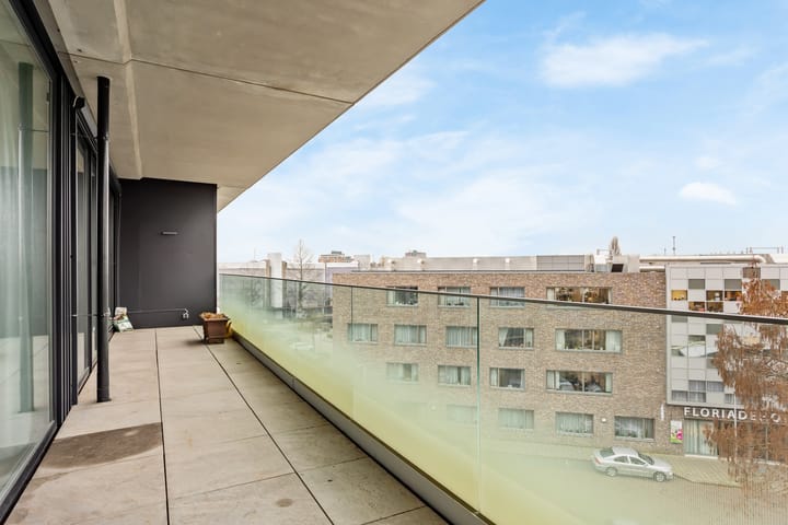 Foto 14 van Nathaliegang 73-L