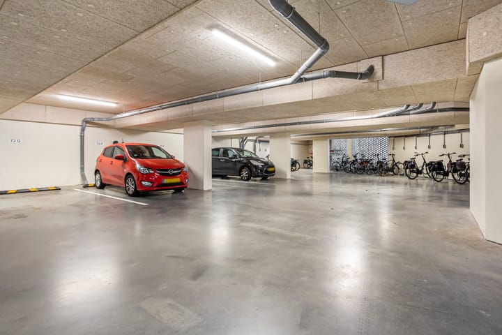 Foto 26 van Nathaliegang 73-L