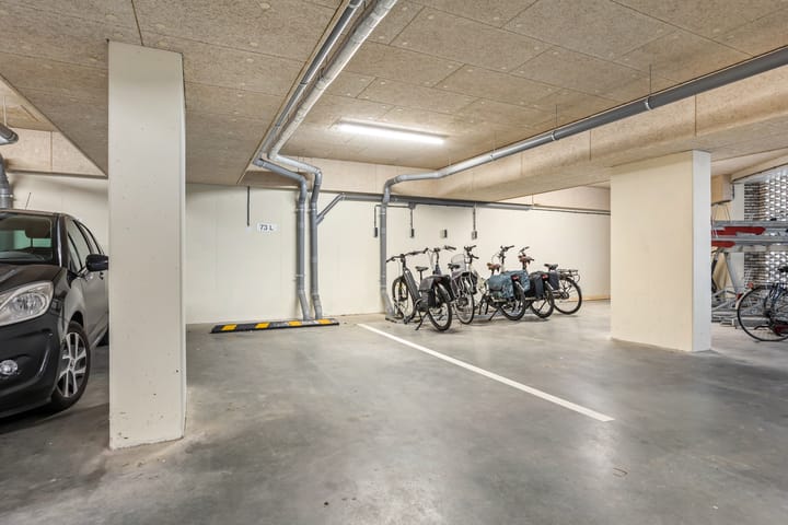 Foto 27 van Nathaliegang 73-L