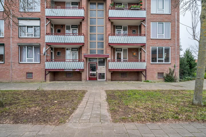 Foto 3 van Staringstraat 25