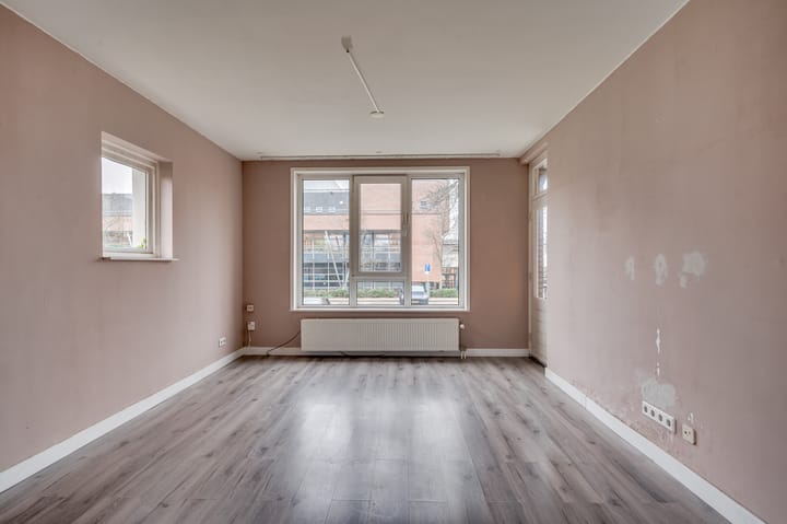 Foto 7 van Staringstraat 25